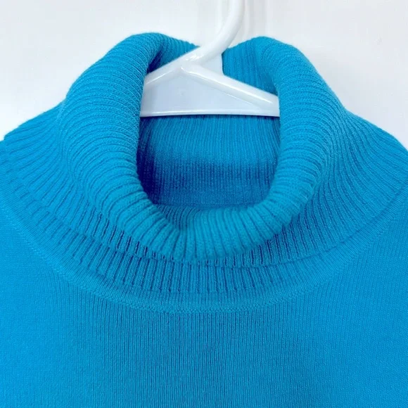 Anne Klein Blue Ocean Short Sleeze Turtleneck Shirt - Picture 2 of 7